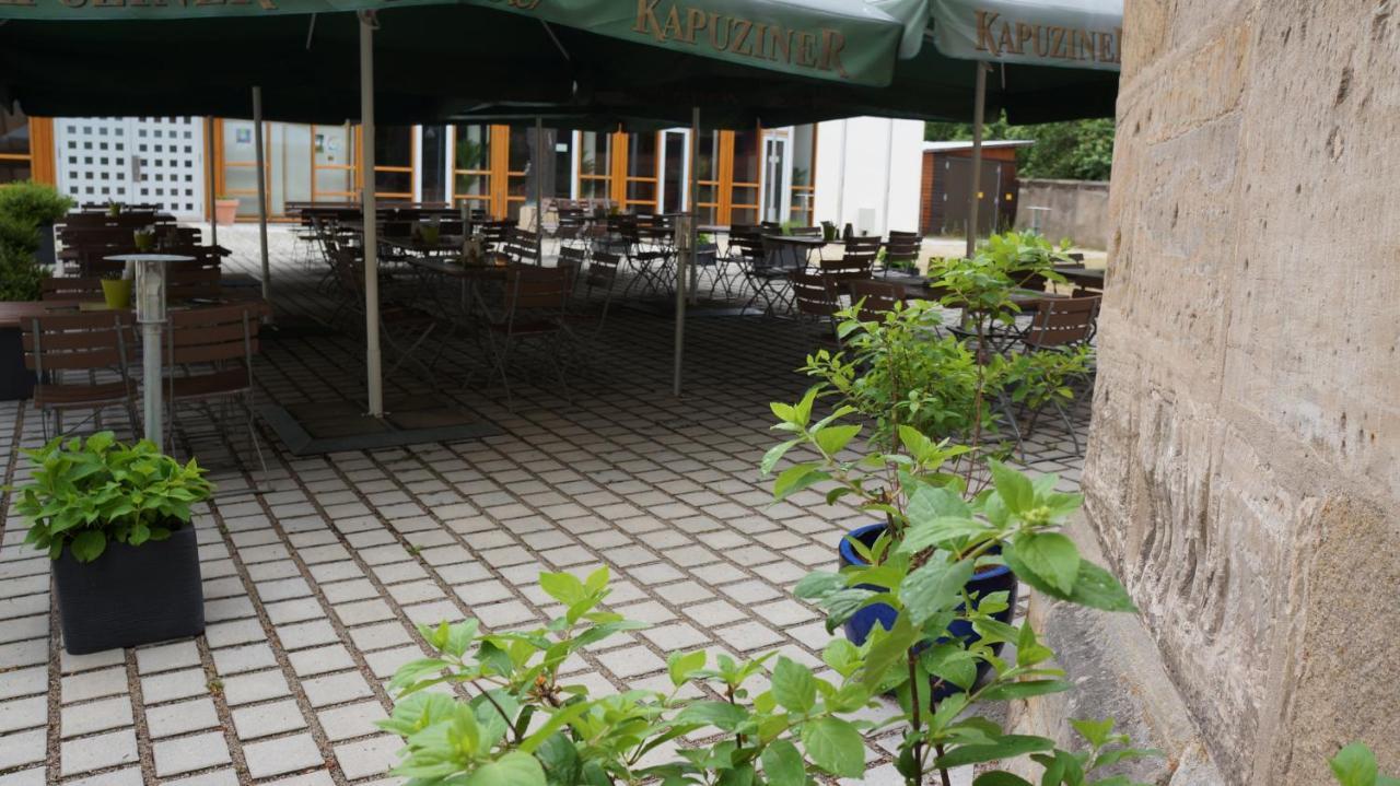 Gasthof Zur Post Neunkirchen am Brand Exterior foto
