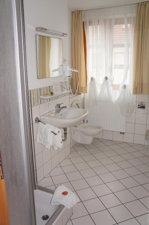 Gasthof Zur Post Neunkirchen am Brand Quarto foto